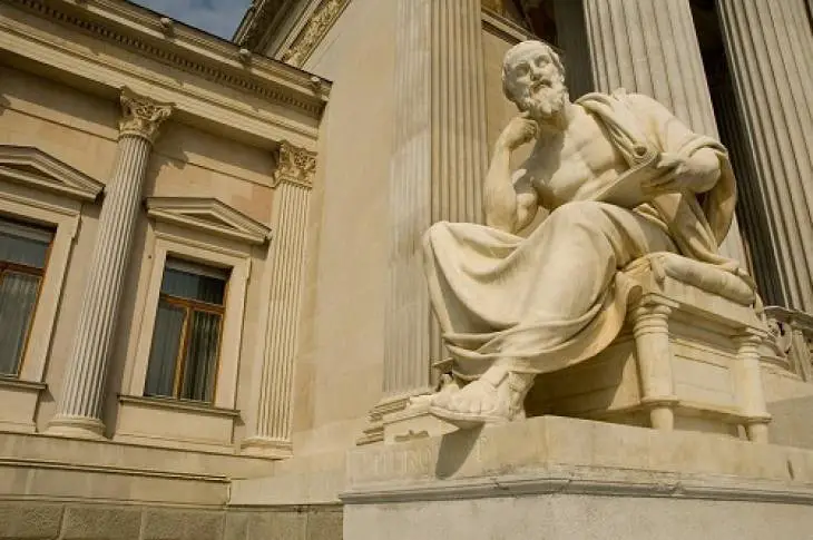 greek-philosopher-statue-outside-building