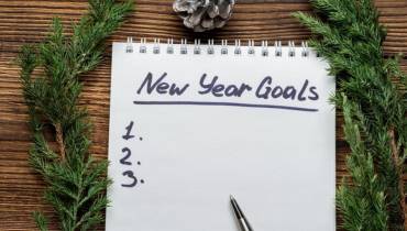 pen-paper-new-year-goals