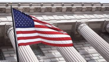 How a Business Immigration Lawyer Can Help You Set Up in the US