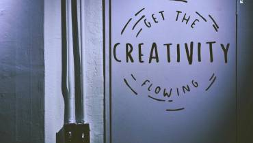 creativity_in_marketing-words-on-whiteboard
