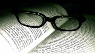 reading-glasses-pages-classic-books-on-writing