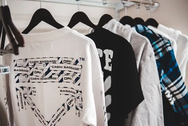 modern-male-t-shirts-clothes-on-hangers