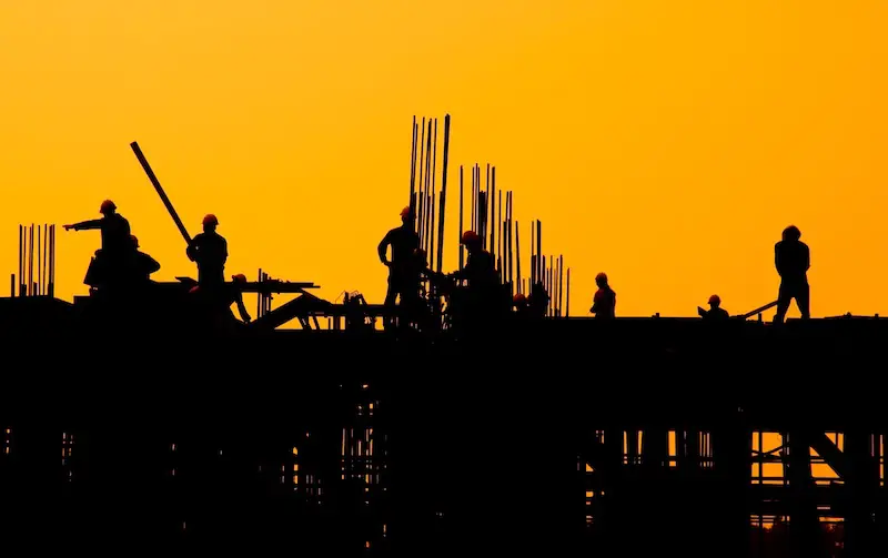 construction-workers-sunset