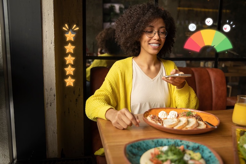 woman-restaurant-customer-experience-rating-increase-engagement