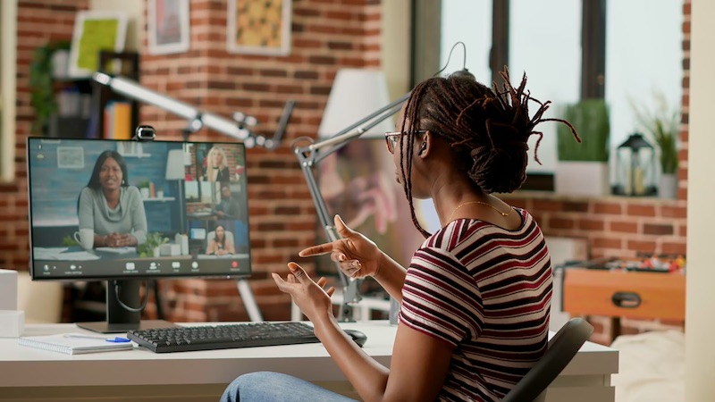 woman-employee-attending-virtual-event