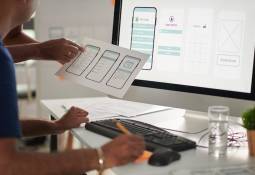 app-dev-team-working-application-modernization-support-digital-transformation