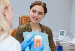 dentist_patient-dental_emergency