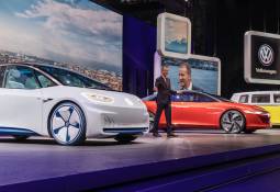 electric-cars-showcase