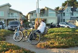man-woman-outside-neighborhood-safety