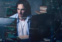 man_healthcare_software_development_SQL_vs_MongoDB