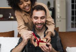 pretty-woman-woman-offering-gift-her-male-friend - illustration