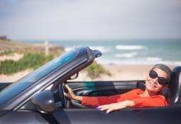 woman-middle-age-driver-car-auto-insurance