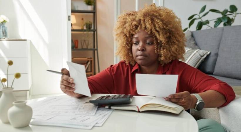 Tax Season Made Easy: 5 Simple Ways to Track Your Finances Year-Round