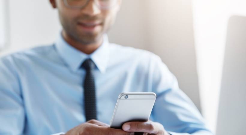 5 Reasons to Use SMS for Salesforce in Your Business