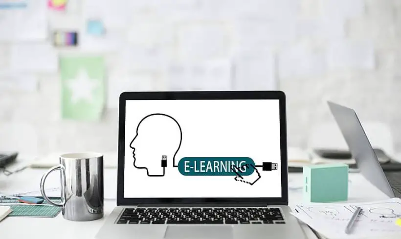laptop-on-e-learning-training-school-online-learn-knowledge