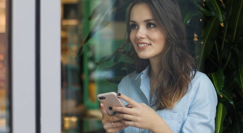 Create Powerful Instagram Captions: 5 Tips to Boost Engagement