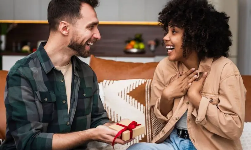 10 Creative Ways to Make Your Gift More Special