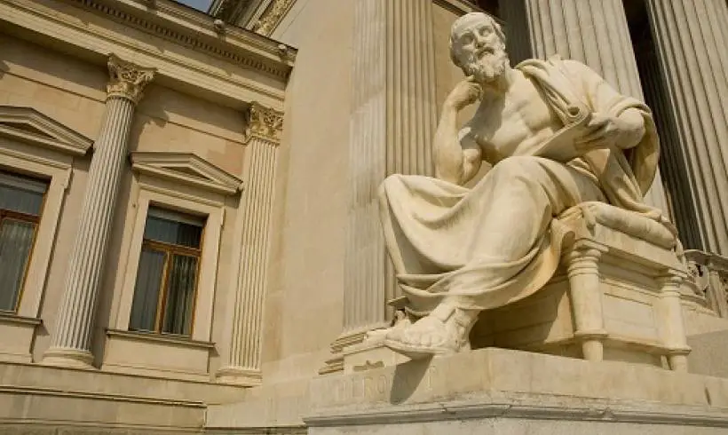 greek-philosopher-statue-outside-building