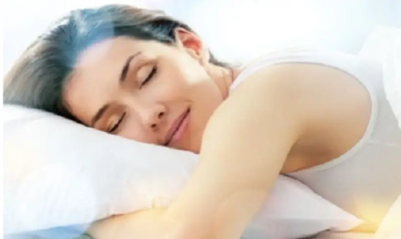 woman_sleeping_pillow_perfect_ight_sleep_science