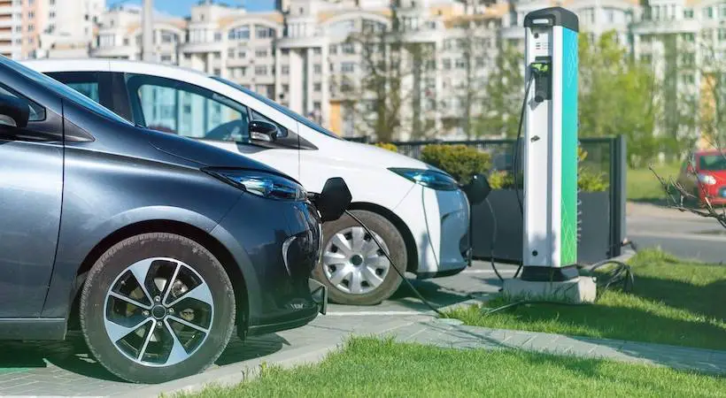 Forget Electric Vehicles Range: Why Better Software and Accessibility Are the Key to An Electric Future