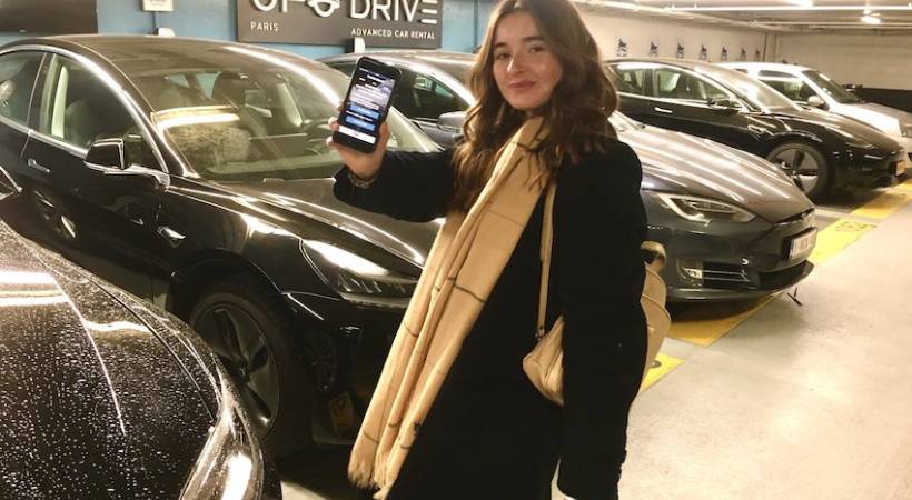 woman_ufidruve_car_rental_expansion
