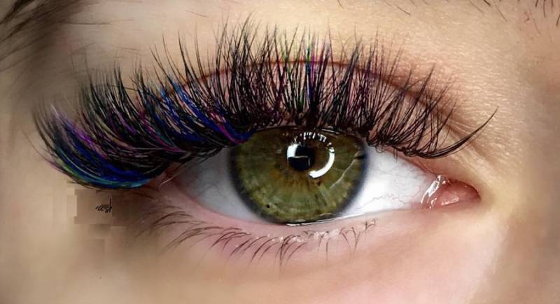 Colored_Eye_Lash_Extensions