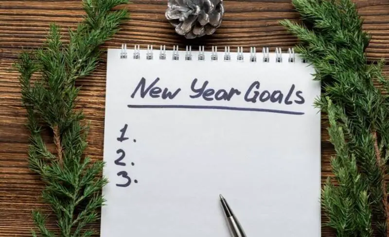 pen-paper-new-year-goals