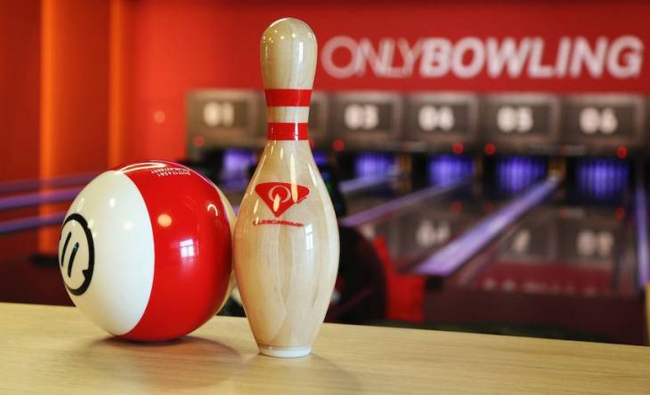 The Different Types of Bowling Pins: What to Know About their Weight and Dimensions 