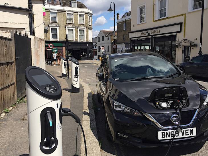 electric_car_at_charging_point