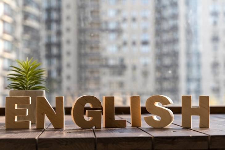 letter_arrangement_with_the_word_english_near_the_window