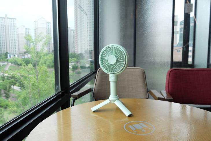 Image for Table Fan Buying Guide: Factors to Consider Before You Buy
