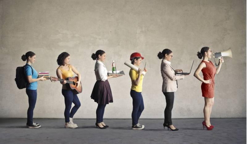 Women Career Journey Pathway - Image for Tips to Navigate Your Career Pathway to Success