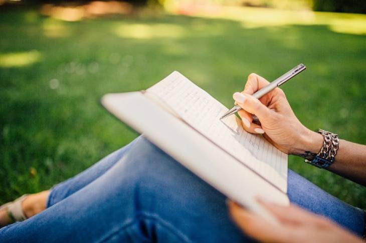 Featured Image – How Writing Can Help You Manage Stress and Enjoy a Healthier Life