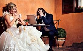 couple-marriage-money-credit-facts-myths