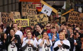 Factors to Consider When Buying Attire for Rallies and Marches