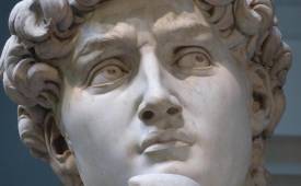sculpture-of-man-in-deep-thought-importance_of_studying_arts