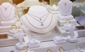 Best Jewelry Items for Various Types of Celebrations and Events 