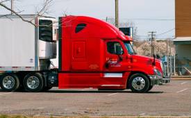 transportation-company-truck-save-money-maximize-profits