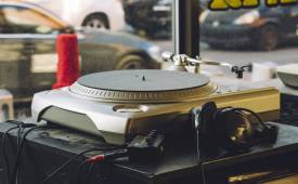 Modern Turntable - Image for Vinyl Revolution - Why It’s High Time You Bought a Modern Turntable