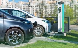 Forget Electric Vehicles Range: Why Better Software and Accessibility Are the Key to An Electric Future