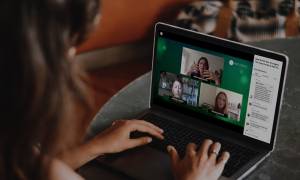 woman-laptop-participating-in-virtual-event_video-conference