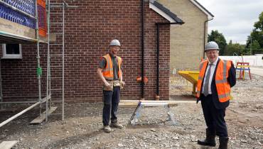 boris_johnson_visits_housing_project_in_warrington.