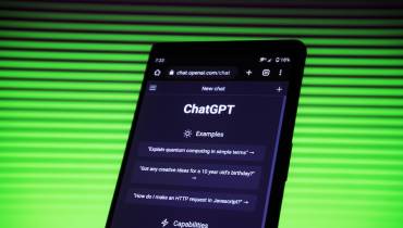 smartphone-chatgpt-querry