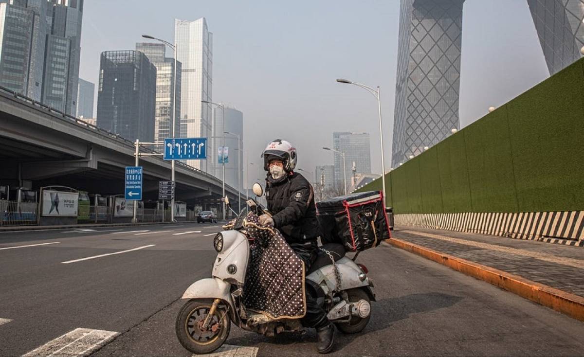 person-isolated-city-street-connected-world-makes-coronavirus-scarier-helps-deal-with-it
