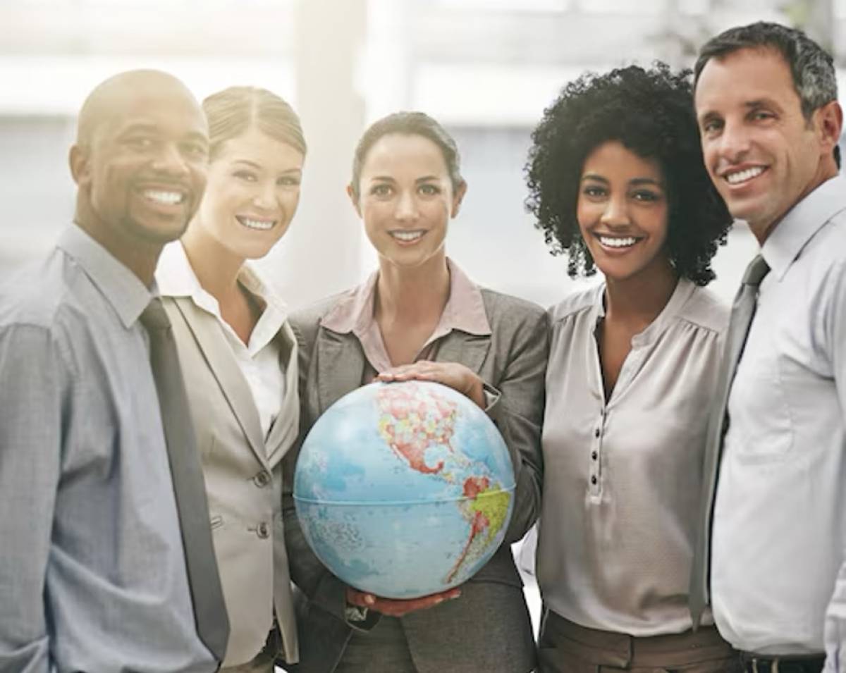 Why (and When) to Consider Recruiting Internationally for Your Business