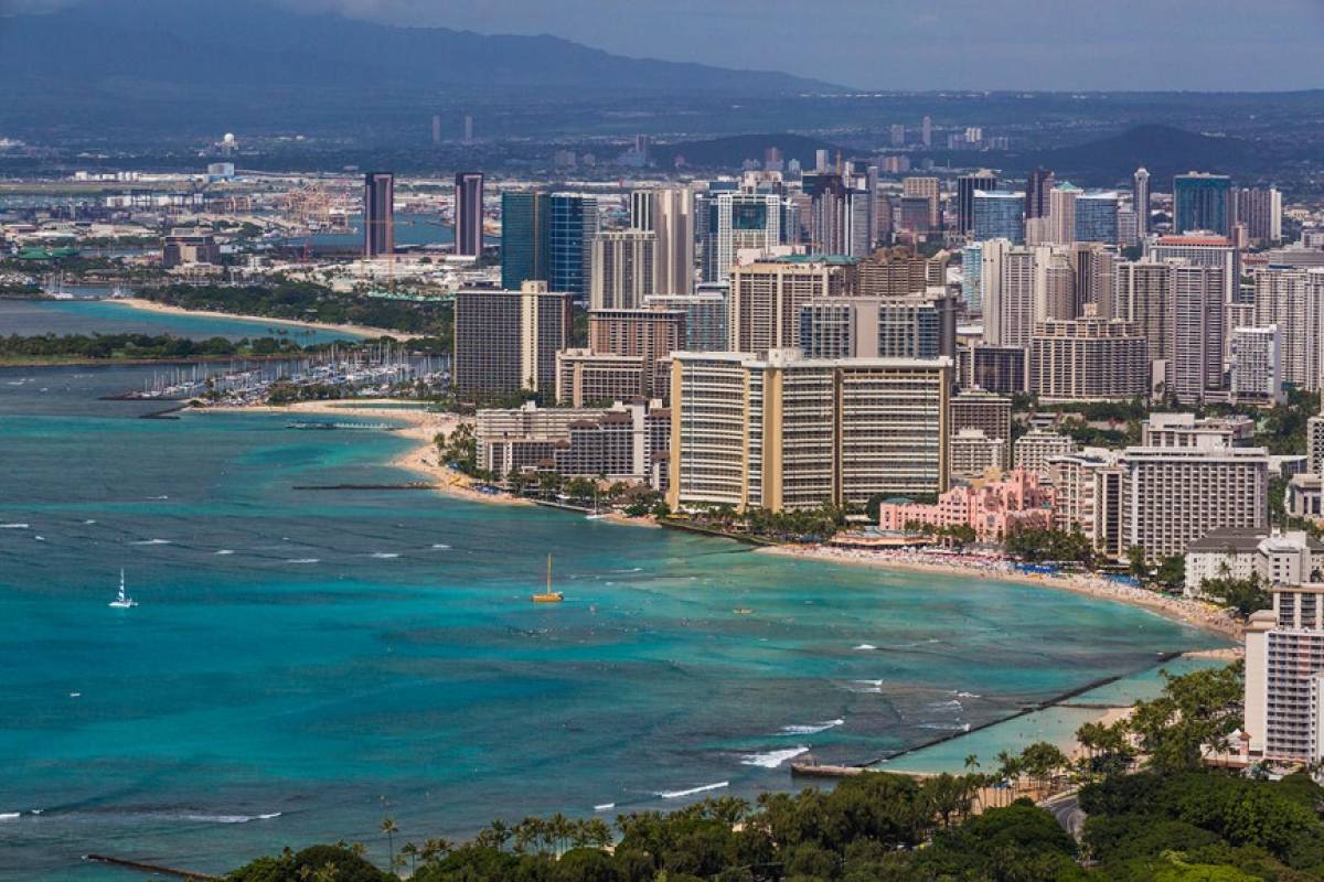 Hawaii Small Businesses Most Affected in the US by Coronavirus, Study Finds 