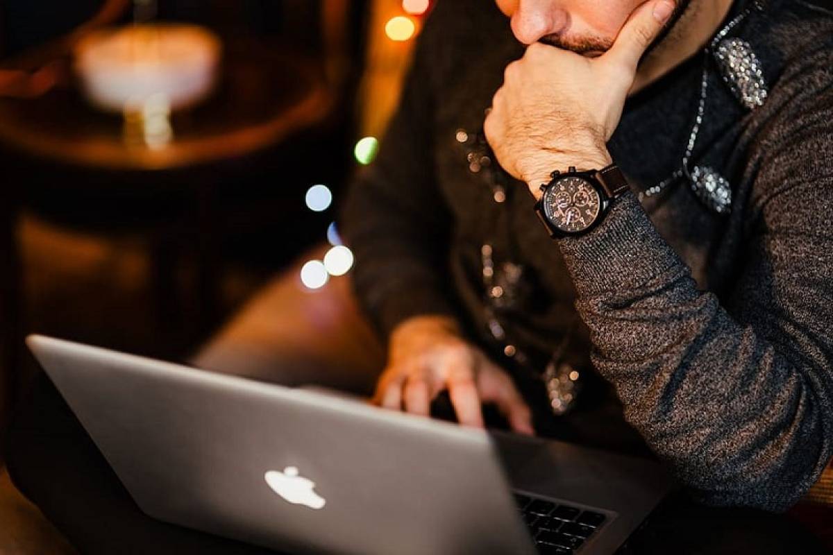Is Your Web Hosting Company Sabotaging Your Blog? Is Your Web Hosting Company Sabotaging Your Blog?