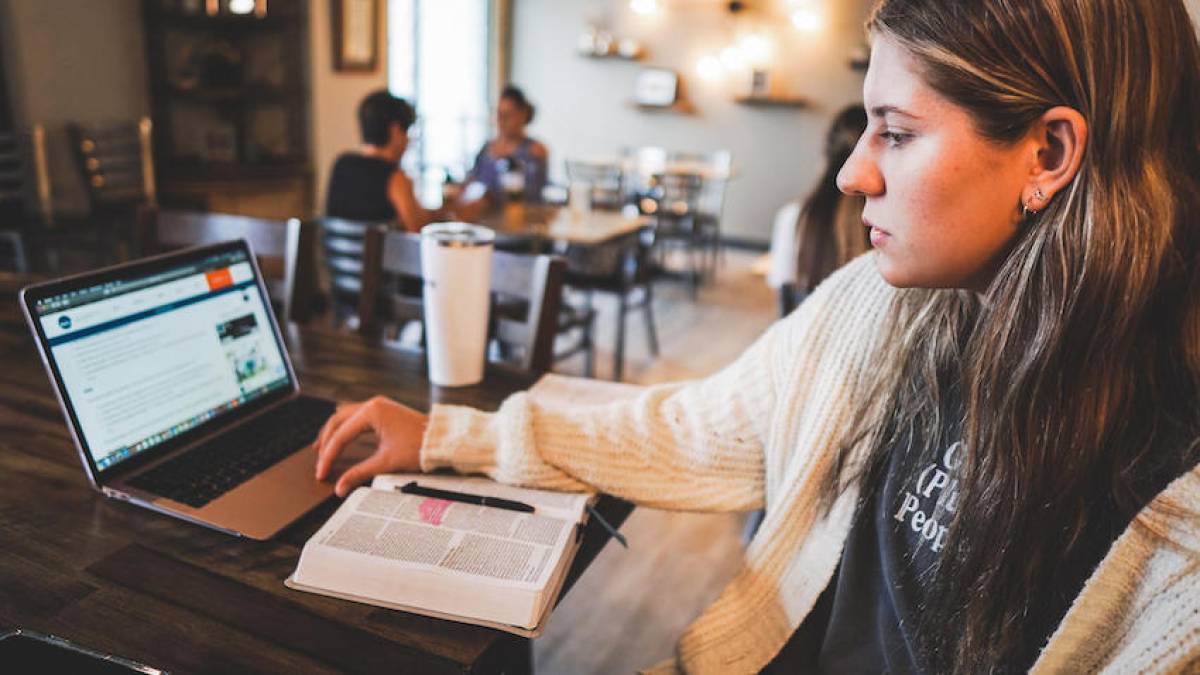 Image for 5 Rules for Proper Etiquette When Working from Coffee Shops