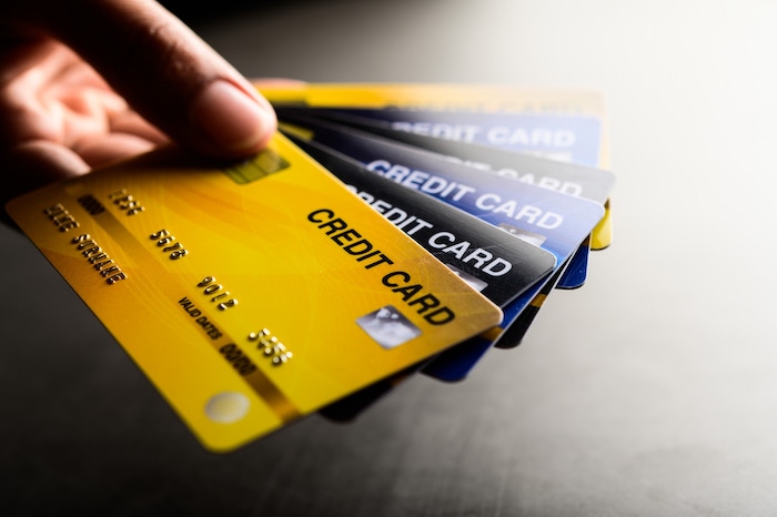 close-up-images-multiple-credit-card-handsets_1150-16364.jpg