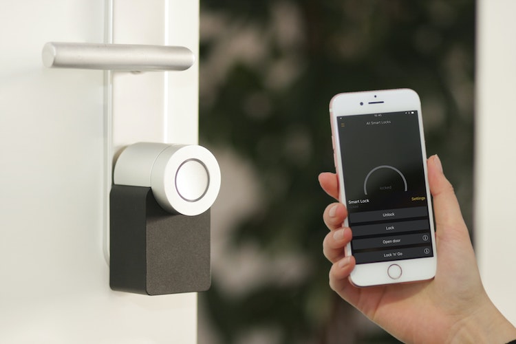 interactive-security-system-smart-lock-mobile-app.jpg